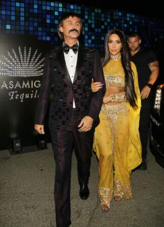 Jonathan Cheban et Kim Kardashian en Sonny and Cher le 27 octobre 2017 à Los Angeles