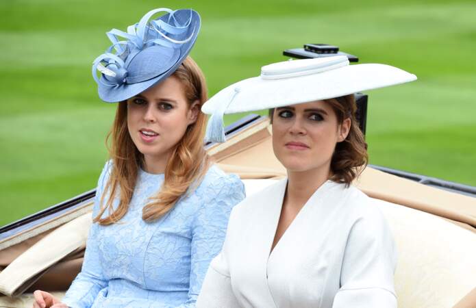 La princesse Beatrice et la princesse Eugenie d'York à leur arrivée à Ascot le 19 juin 2018