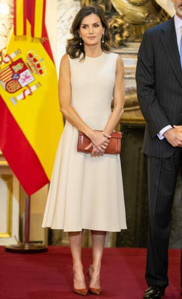 La reine Letizia d'Espagne lors de la cérémonie d'accueil par le président argentin Mauricio Macri et sa femme