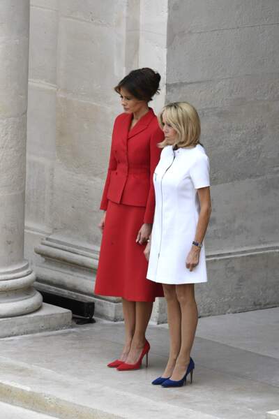 Brigitte Macron et Melania Trump lors de la cérémonie aux Invalides le 13 juillet à Paris