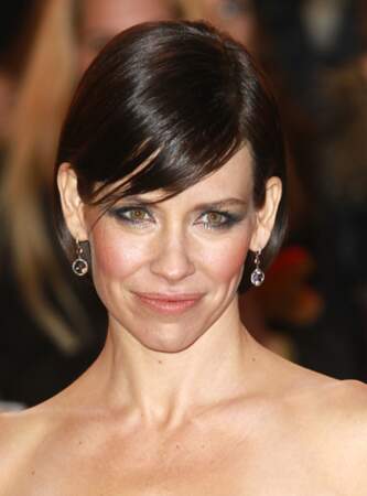 Un smoky gris comme Evangeline Lilly