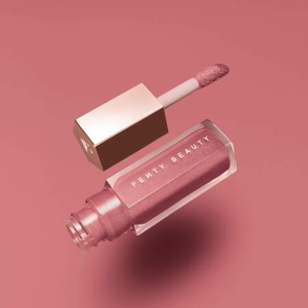 Enlumineur à Lèvres Gloss Bomb « FU$$Y », Fenty Beauty, 17,50 € en exclusivité chez Sephora