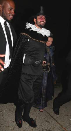 Julio Mario Santo Domingo III lors de son mariage le 29 octobre 2016 à New York avec sa mère Vera Rechulski 