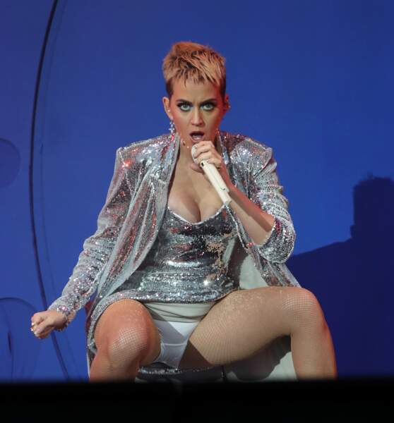 Katy Perry Wardrobe Malfunction Nude