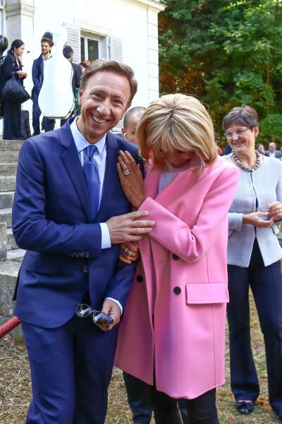 Stéphane Bern et Brigitte Macron, à la Villa Viardot, à Bougival, pour les Journées du patrimoine, le 15 septembre