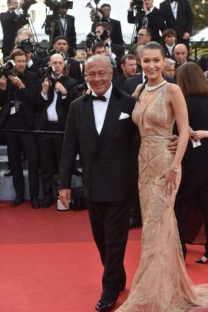 Bella Hadid pour l'ouverture du 69ème Festival International du Film de Cannes