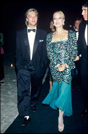 David Hallyday et Sylvie Vartan lors de la soirée de lancement du parfum "Poison" de Christian Dior en 1985