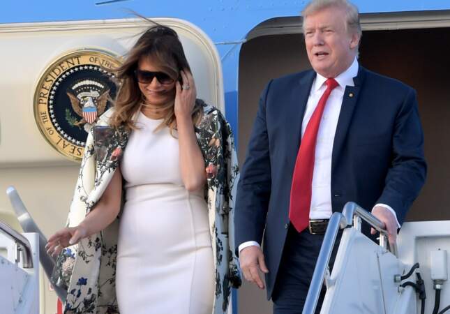 Melania et Donald Trump à leur descente d'Air Force One