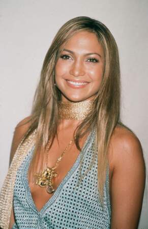 2000 : Jennifer Lopez adopte la tendance Abba des années 70