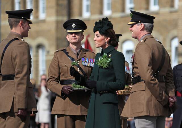 Kate Middleton radieuse, assiste à la parade des Irish Guards lors de la St Patrick le 17 mars 2019.