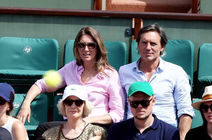 Anne-Claire Coudray et son compagnon Nicolas Vix dans les tribunes de Roland Garros