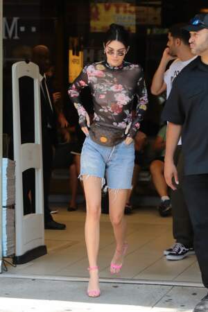 Kendall Jenner fait du shopping à New York