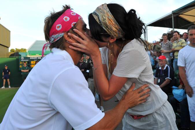 Nolwenn Leroy embrasse Arnaud Clément à Wimbledon en 2008