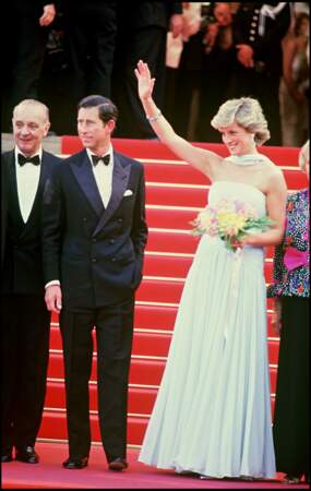 Le prince Charles et la princesse Diana, lors du Festival de Cannes, en 1987.
