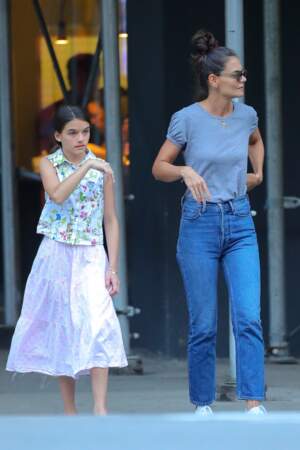 Katie Holmes a pour habitude de partager des séances shopping avec sa fille Suri