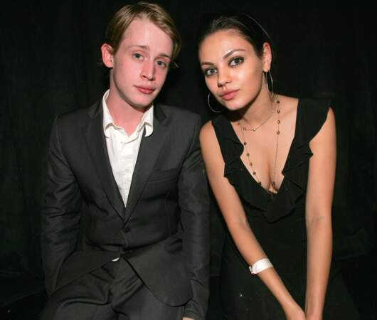 Macaulay Culkin and Mila Kunis à hollywood en 2005