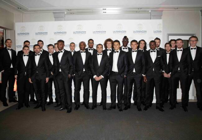 L'équipe du PSG sur son 31 (habillée en BOSS)