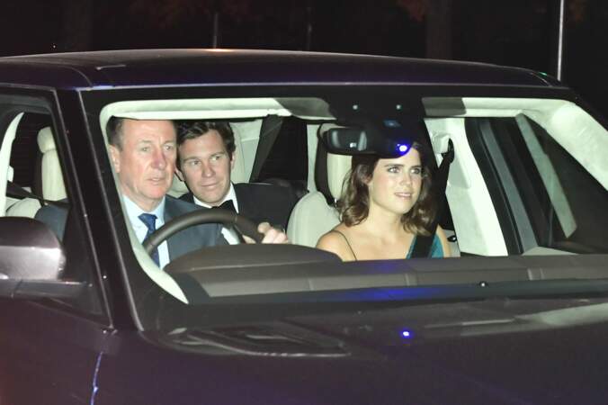 Eugénie d'York et Jack, en route pour la soirée des 70 ans du prince Charles, à Buckingham, le 14 novembre 2018