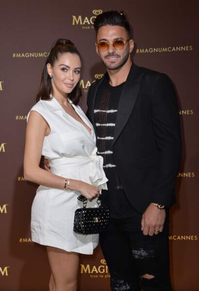 Nabilla était radieuse au bras de son mari Thomas Vergara, ce jeudi 16 mai à Cannes