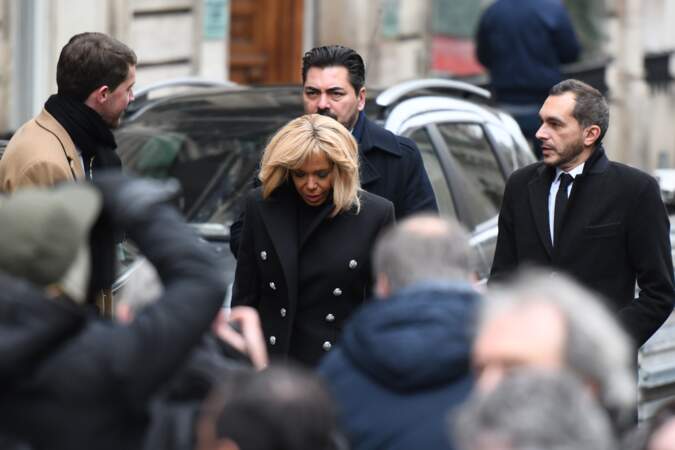 Brigitte Macron très sobre aux obsèques de Michel Legrand en la Cathedrale orthodoxe Saint-Alexandre-Nevsky à Paris
