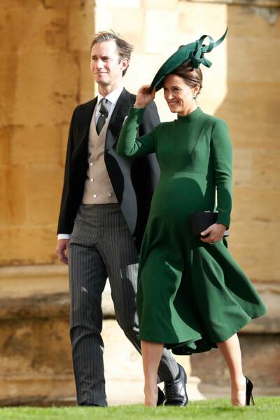 Pippa Middleton (enceinte) et son mari James Matthews, lors du mariage d'Eugenie d'York le 12 octobre 2018