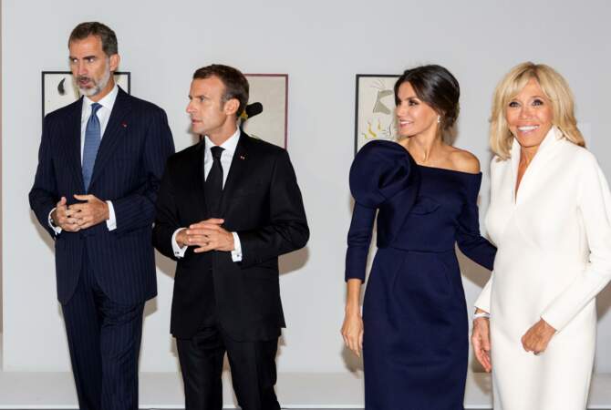 Letizia d'Espagne et Brigitte Macron élégantes et complices