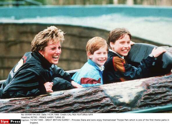 La Princesse Diana avec Harry et William à Thorpe Park en 1993