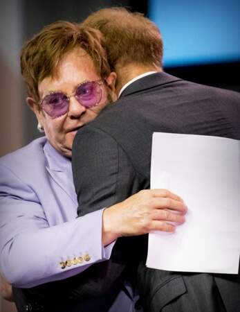 Elton John et le prince Harry participent à la conférence internationale "AIDS" aux Pays-Bas le 24 juillet 2018