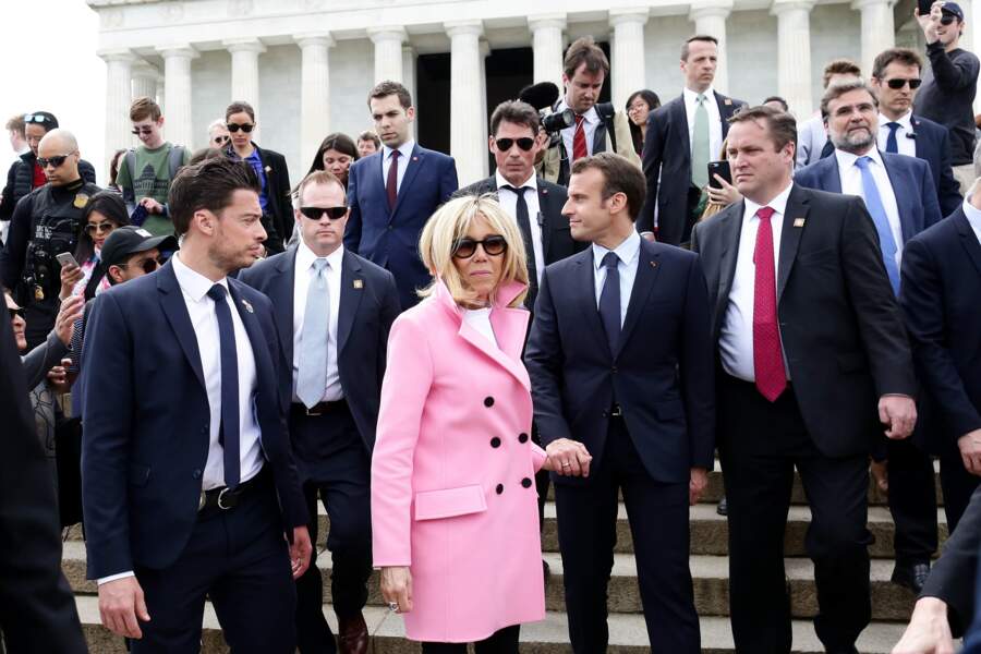 Le bodyguard de Brigitte Macron fait le buzz