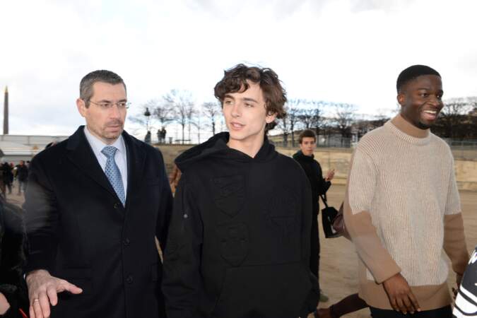 L'acteur franco-américain Timothée Chalamet arrive au défilé Homme automne-hiver 2019/2020 Louis Vuitton.