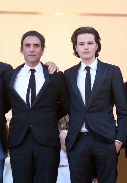 Jules Benchetrit a monté les marche du festival de Cannes en 2015 pour défendre le film de son père, Asphalte