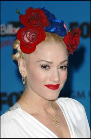 La couronne tressée avec des fleurs de Gwen Stefani 