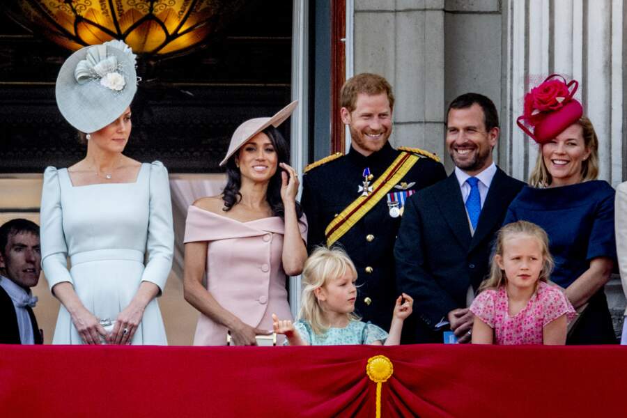 Kate Middleton, le prince Harry, Meghan Markle,Peter Phillips, sa femme Autumn Phillips et leurs enfants
