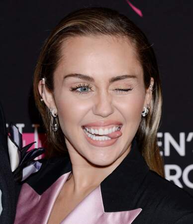 Miley Cyrus serait enceinte: le futur bébé aura de beaux yeux, même s'ill hérite de ceux de son papa Liam Hemsworth