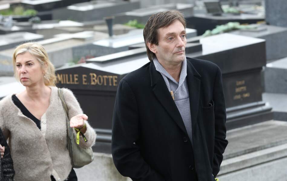 Michèle Laroque et Pierre Palmade lors des obsèques de Véronique Colucci 
