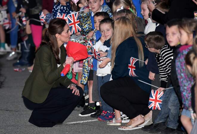 Kate Middleton très demandée lors de son déplacement à Chypre, décembre 2018