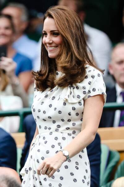 Kate Middleton en robe à pois Jenny Packham, à Wimbledon, le 14 juillet 2018