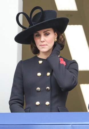 Allure digne pour Kate Middleton ce dimanche lors de la cérémonie du Remembrance Sunday.