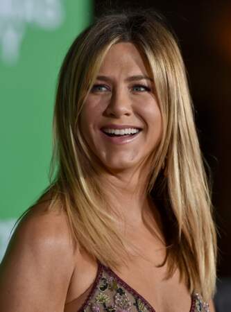 Les cheveux longs et dégradés comme Jennifer Aniston