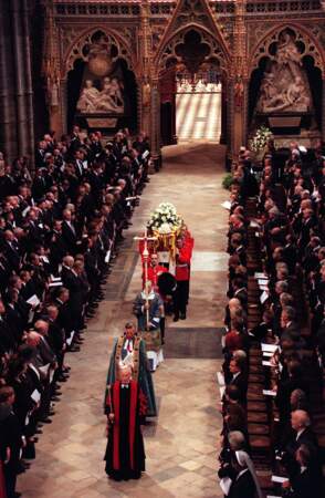 Des funérailles nationales à l'abbaye de Westminster pour la princesse du peuple