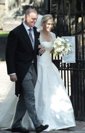 Mike Tindall et Zara Phillips (en robe Stewart Parvin) lors de leur mariage à Edimbourg le 30 juillet 2011