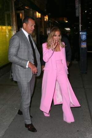 Jennifer Lopez a été aperçue ce 9 septembre à New York aux côtés de son fiancé Alex Rodriguez