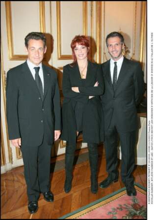 Mylène Farmer en compagnie du président Nicolas Sarkozy