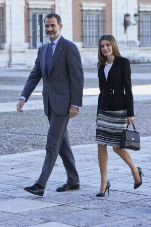 Reine Letizia d'Espagne, fidèle à son look "working girl"