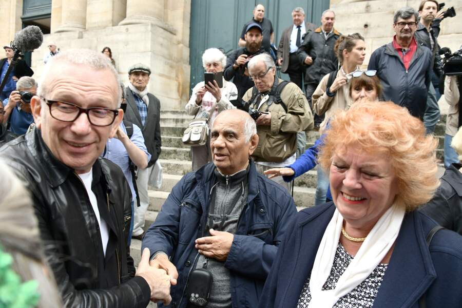 Jean Paul Gaultier et la veuve de André Verchuren 