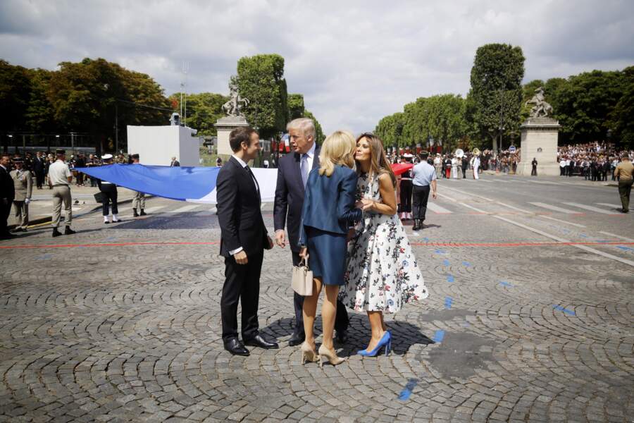 Brigitte Macron et Melania Trump semblent assez proches