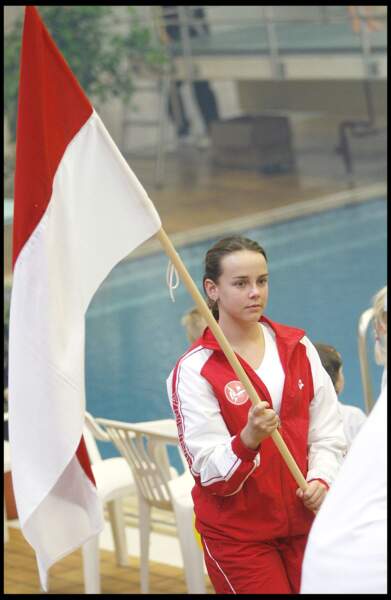 Pauline Ducruet participe aux 17e championnats du monde juniors de plongeon en Allemagne, en 2008