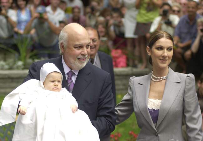 En 2001 René et Céline baptisent leur premier enfant, René-Charles