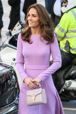 Kate Middleton n'a pas coupé ses cheveux mais leur offre une nouvelle couleur