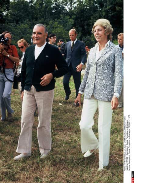 En compagnie de son mari Georges, Claude Pompidou aimait porter le pantalon.